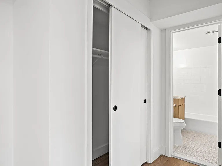 Modern Living at The Horizon | Prime Northwest DC Location — Photo 30