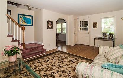 2nd image of 56 Dorothy Ave