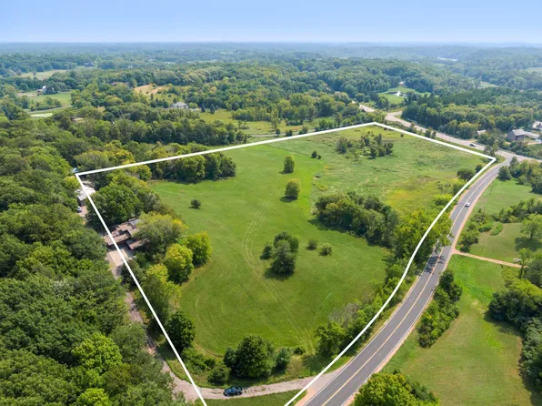 2362 Willow Dr, Hamel, MN 55340