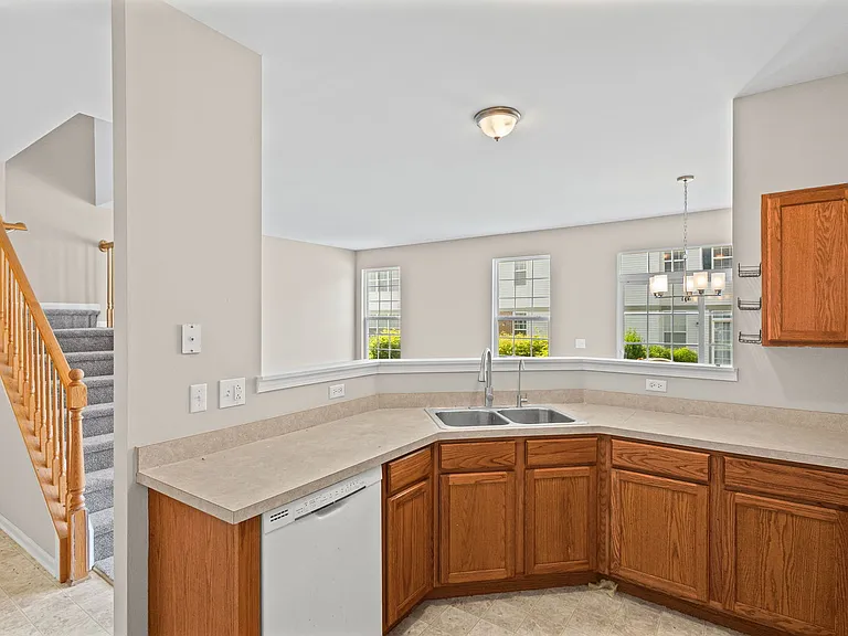 535 N Red Deer Rd #535 — Photo 7