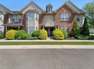 101 Taddeo Dr, Monroe, MI 48161