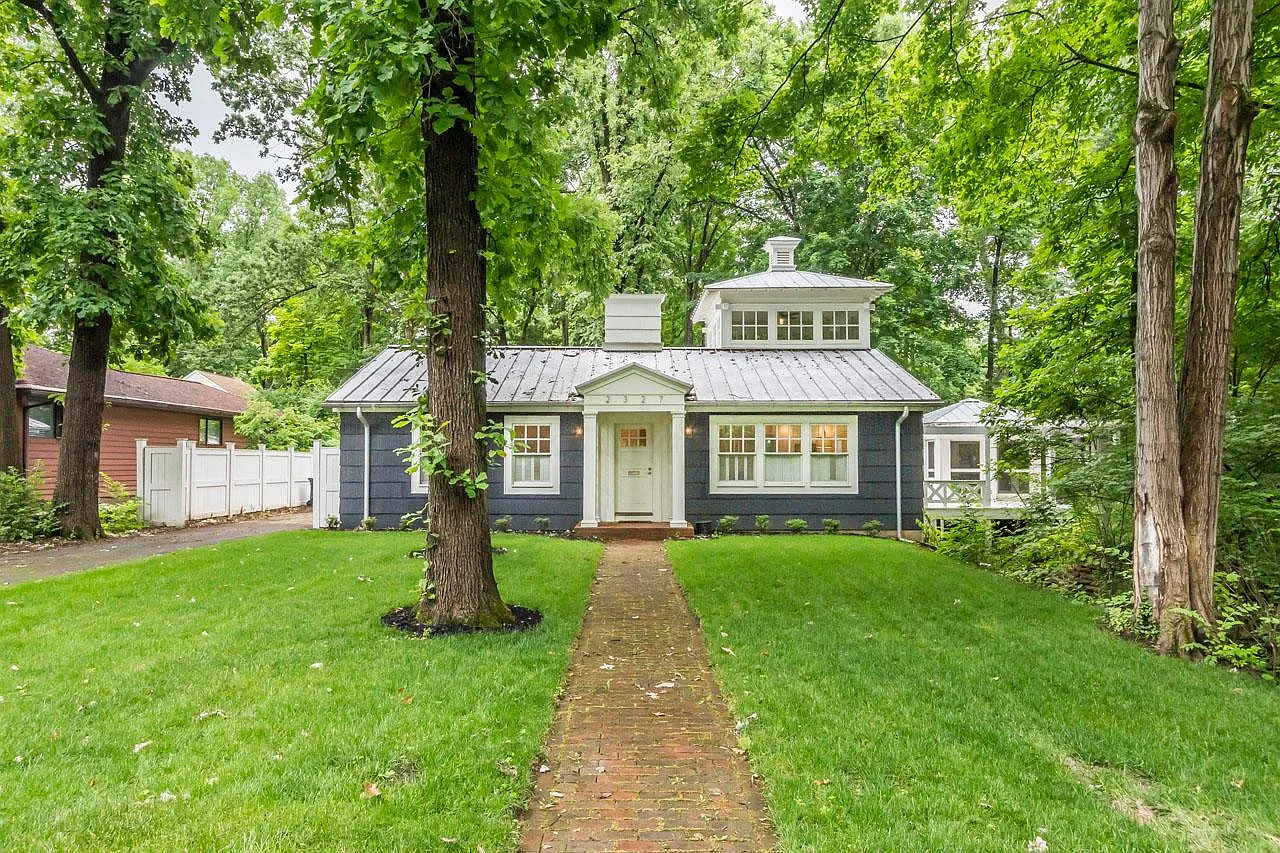 2327 Edington Rd photo 1
