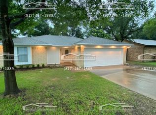 7312 Hyde Ct, Fort Worth, TX 76112