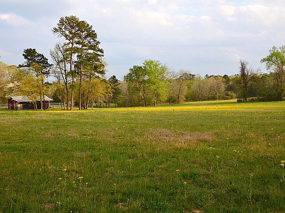 2nd image of 519 Private Road 117