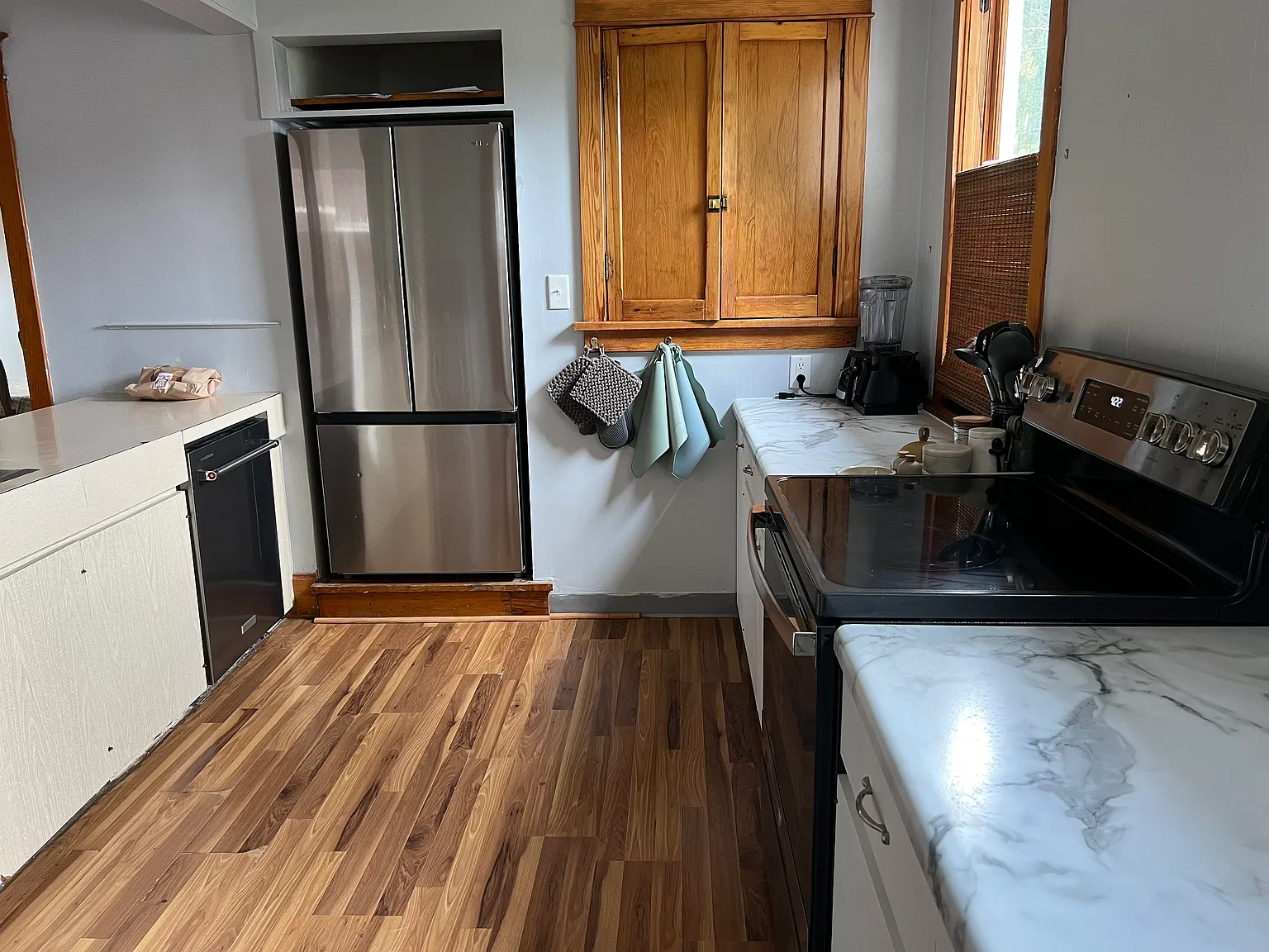 4 bed, 1.5 bath, 2237 sqft, $2,600 — Photo 4