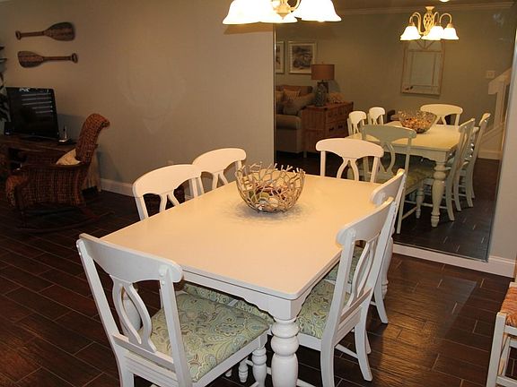 3rd image of 520 Gulf Shore Dr Unit 319