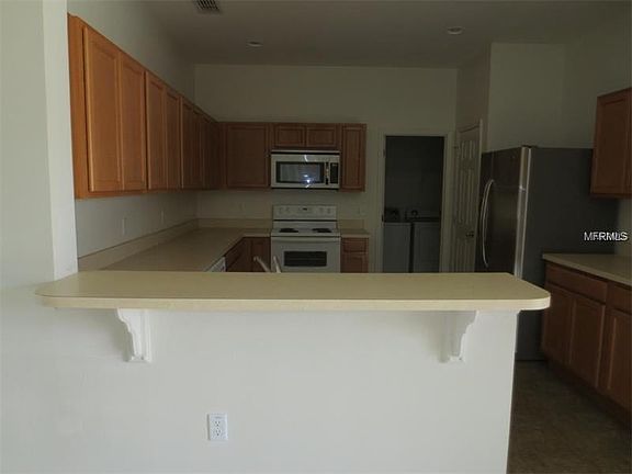 5th image of 2517 Lacerta Dr