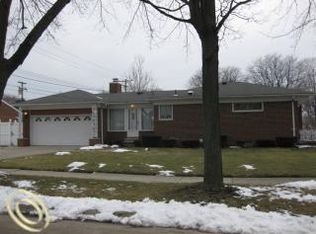 27615 Bentley St, Livonia, MI 48154