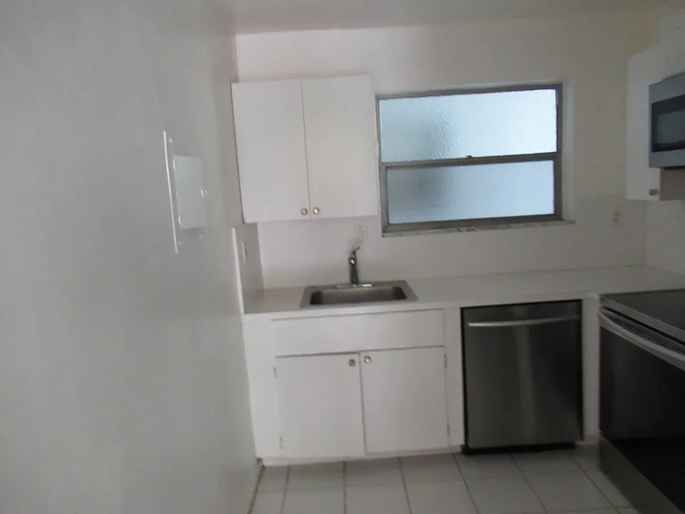 1735 NE 164th St