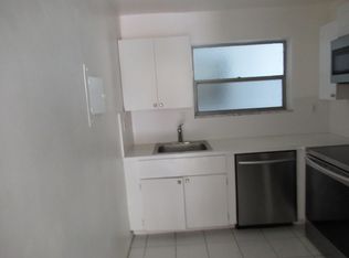 1735 NE 164th St, North Miami Beach, FL 33162