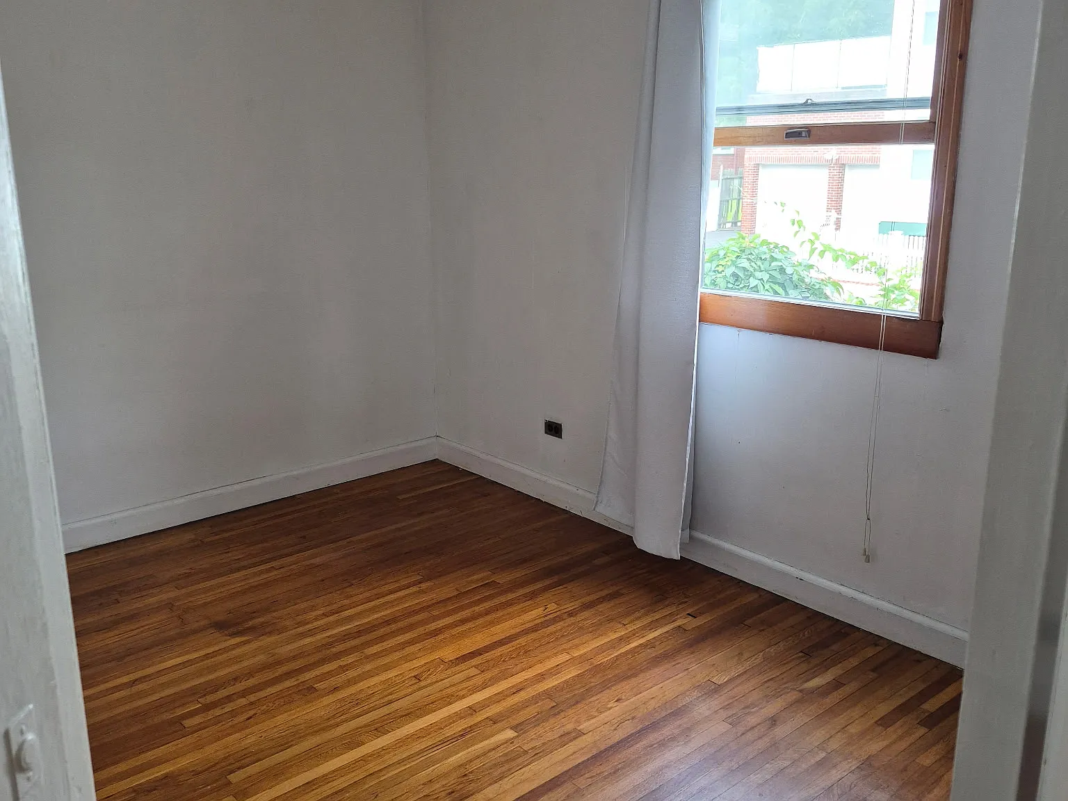 1 bed, 700 sqft, $2,450 — Photo 3