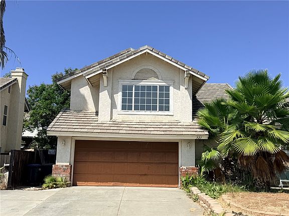 3rd image of 321 Avenue 12