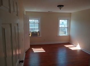 35 Leo Pl FLOOR 3, Newark, NJ 07108