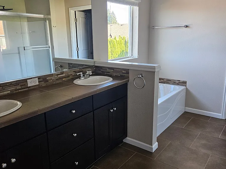 51192 SW Klompen St — Photo 17