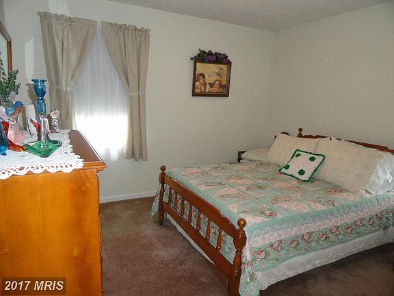 2nd image of 20397 Miller Dr