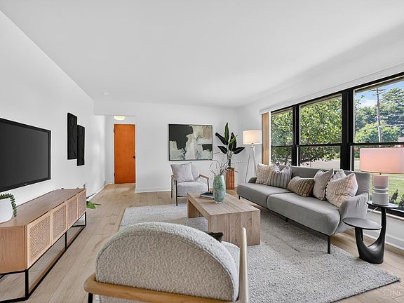 5th image of 8978 Blossom Dr
