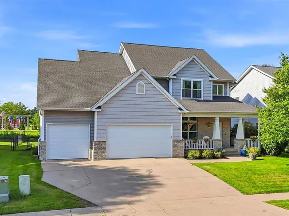 320 Lockmoor Ave, North Liberty, IA 52317