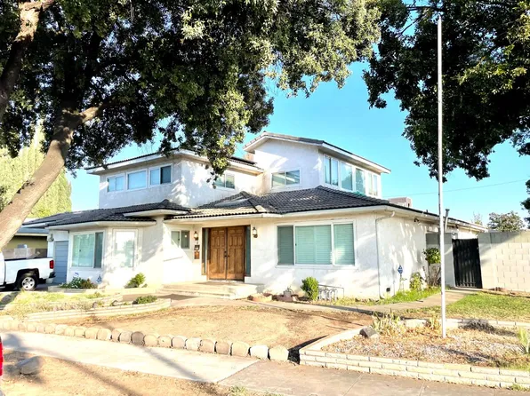 4481 E Ashlan Ave, Fresno, CA 93726