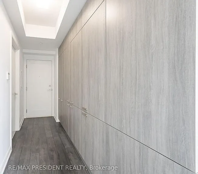 50 Charles St E #2715 — Photo 27
