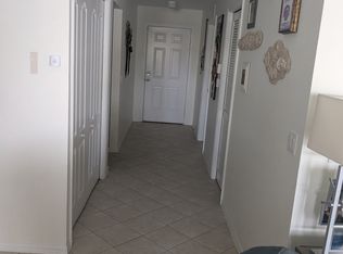 16655 Lake Circle Dr, Fort Myers, FL 33908