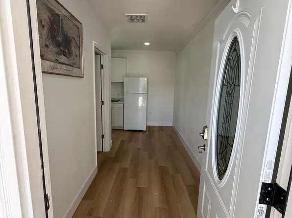 3213 W Grove St, Tampa, FL 33614
