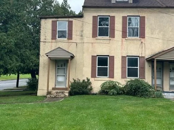 404 Catasauqua Ave, Whitehall, PA 18052