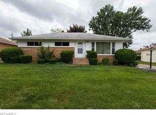 6832 Brandywine Rd, Parma Heights, OH 44130