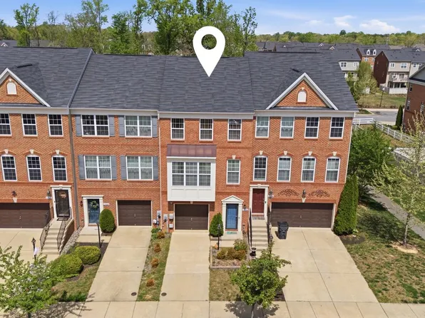11466 Stockport Pl, White Plains, MD 20695