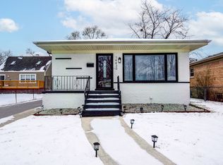 14430 Ridgeway Ave, Midlothian, IL 60445