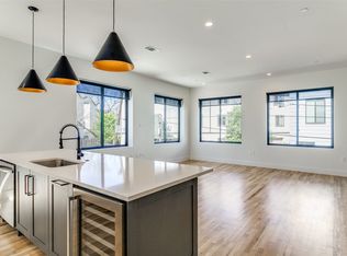 5609 Live Oak St #407, Dallas, TX 75206