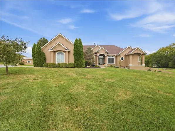20809 S State Route J, Peculiar, MO 64078
