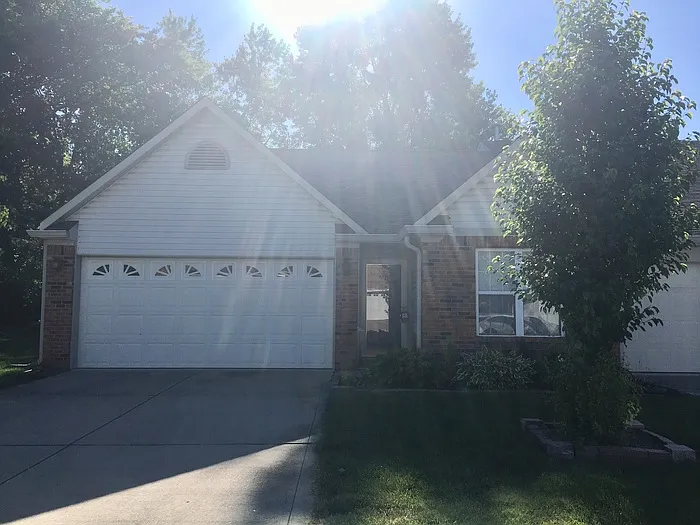 5107 Ariana Ct photo 1