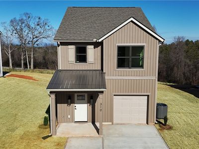 310 W North 3rd St, Seneca, SC, 29678