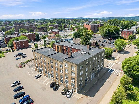 4th image of 41 Chatham St #5