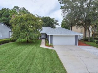 540 Serenade Cir E, Jacksonville, FL 32225