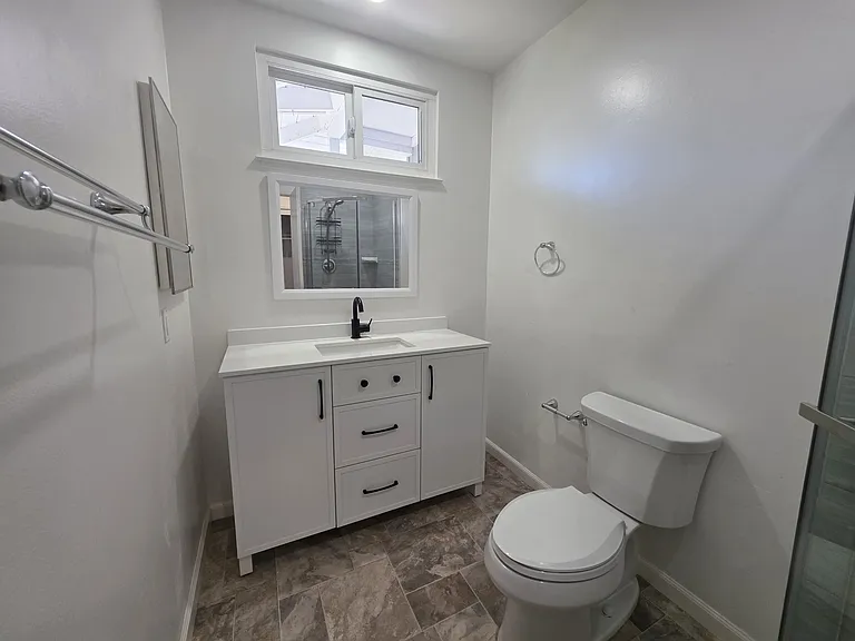 3360 Los Prados St — Photo 12