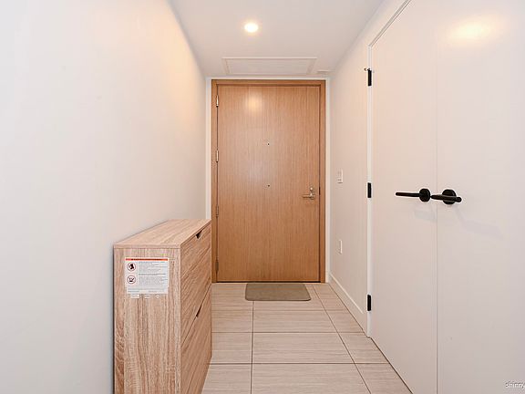 5th image of 5058 Joyce St #308