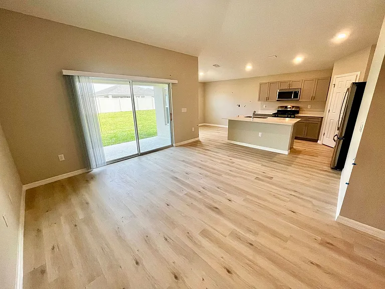 14664 Gallop Run Dr — Photo 8