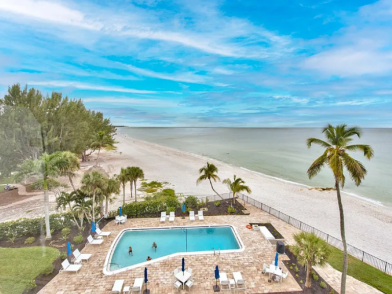 2121 Gulf Shore Blvd N #503 — Photo 11