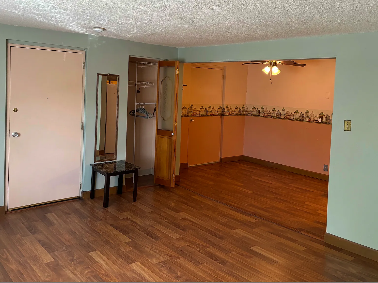 1 bed, 696 sqft, $1,975 — Photo 3
