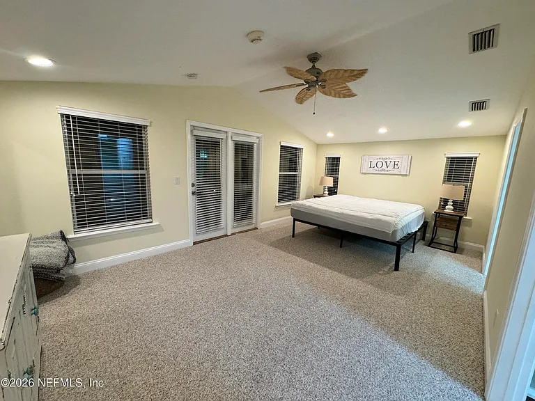 692 Sand Isles Cir — Photo 20
