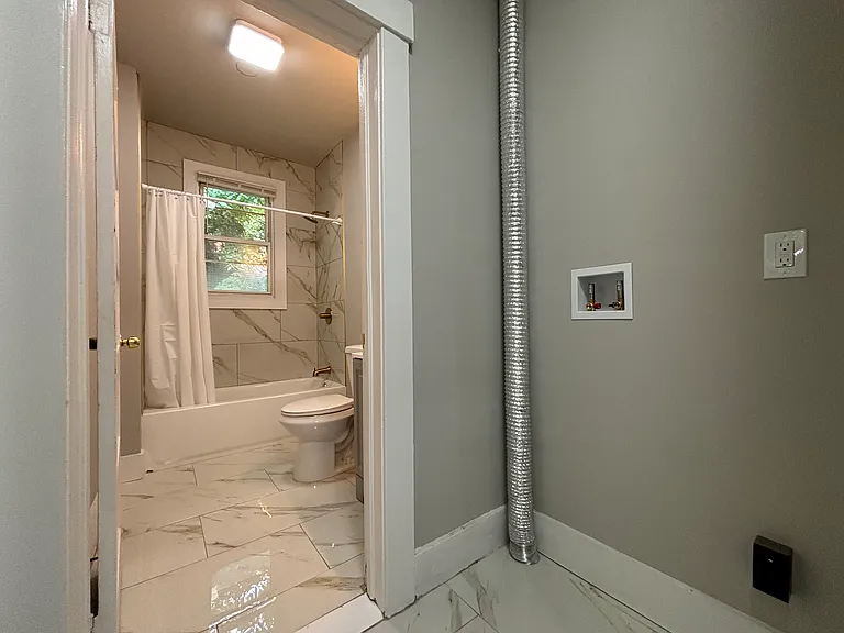 346 Goffe St #2 — Photo 5