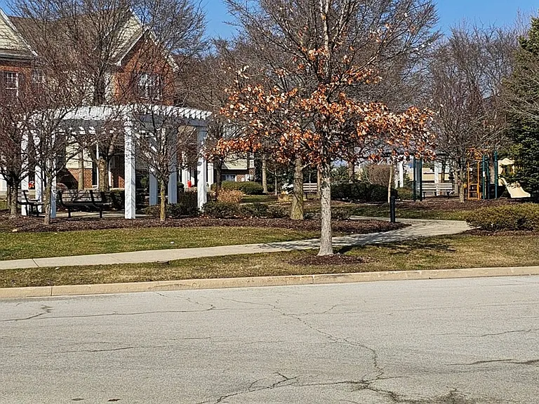 4300-4330 Timber Ridge Ct — Photo 18