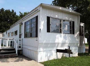 422 Carol Mnr, Decatur, IL 62526