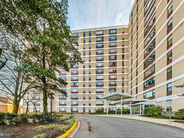 4600 Duke St APT 911, Alexandria, VA 22304