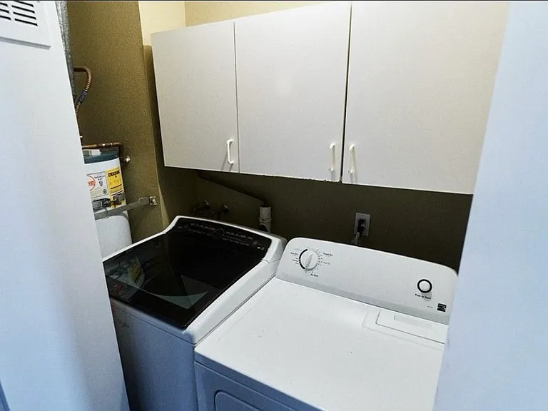 4517 College Way #J — Photo 37