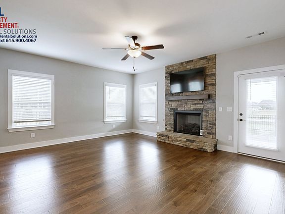 3rd image of 4302 Peacemill Ln