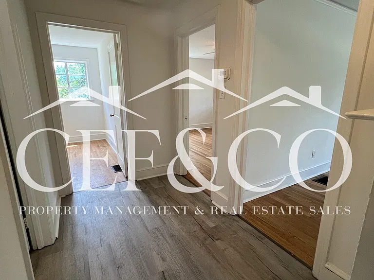 156 Overbrook Cir — Photo 10