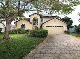 4311 Windsor Ln E, Bradenton, FL 34203
