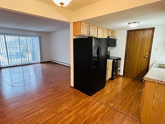 4th image of 7435 Tiffany Dr APT 2D